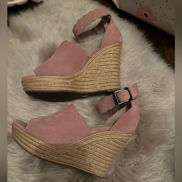 Marc Fisher Shoes - Marc Fisher Pink Suede Sandals Size 8.5 Haya Scallop Espadrilles Wedges Heels